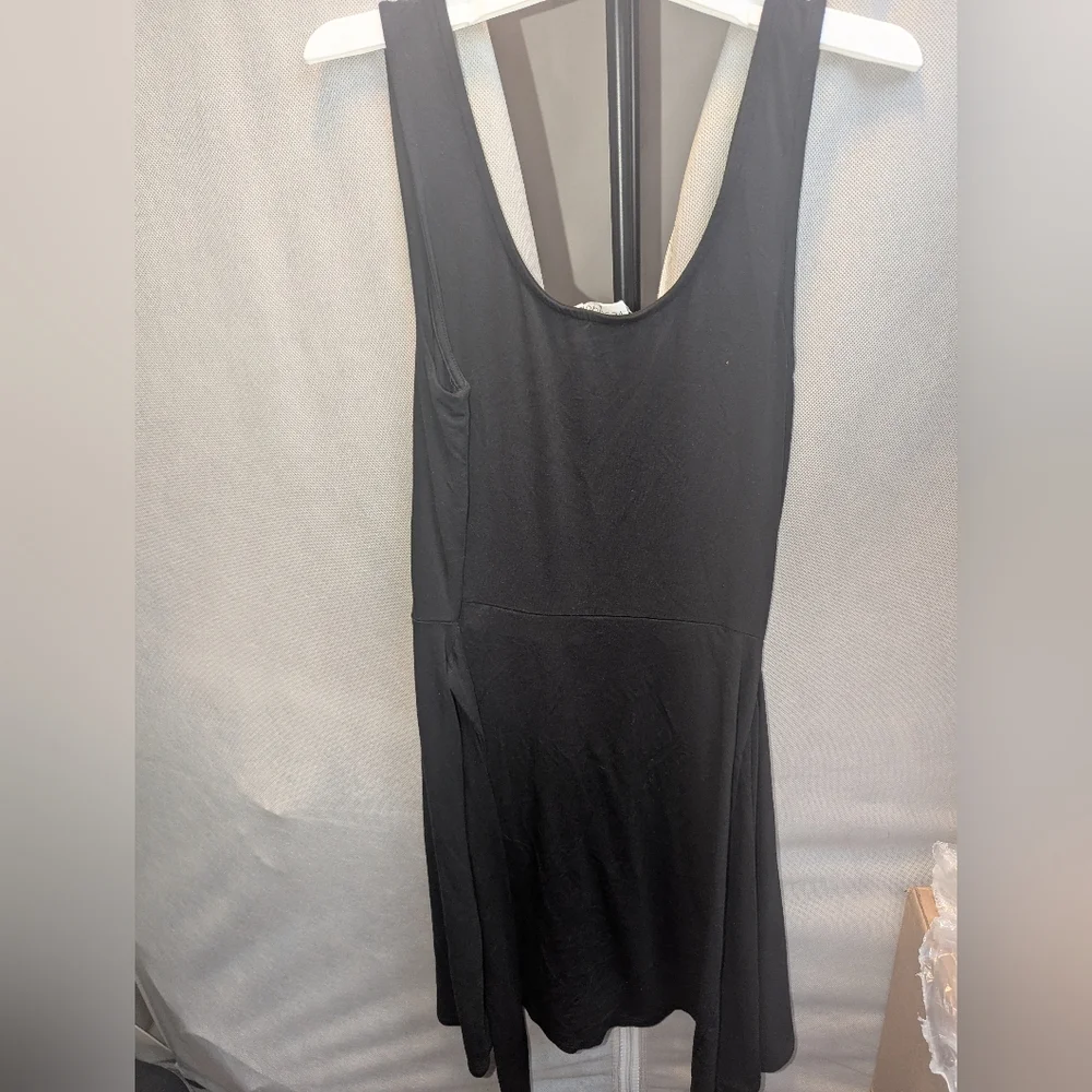 Vestique Classic Black Mini Wrap Tie Dress - Picture 2 of 4